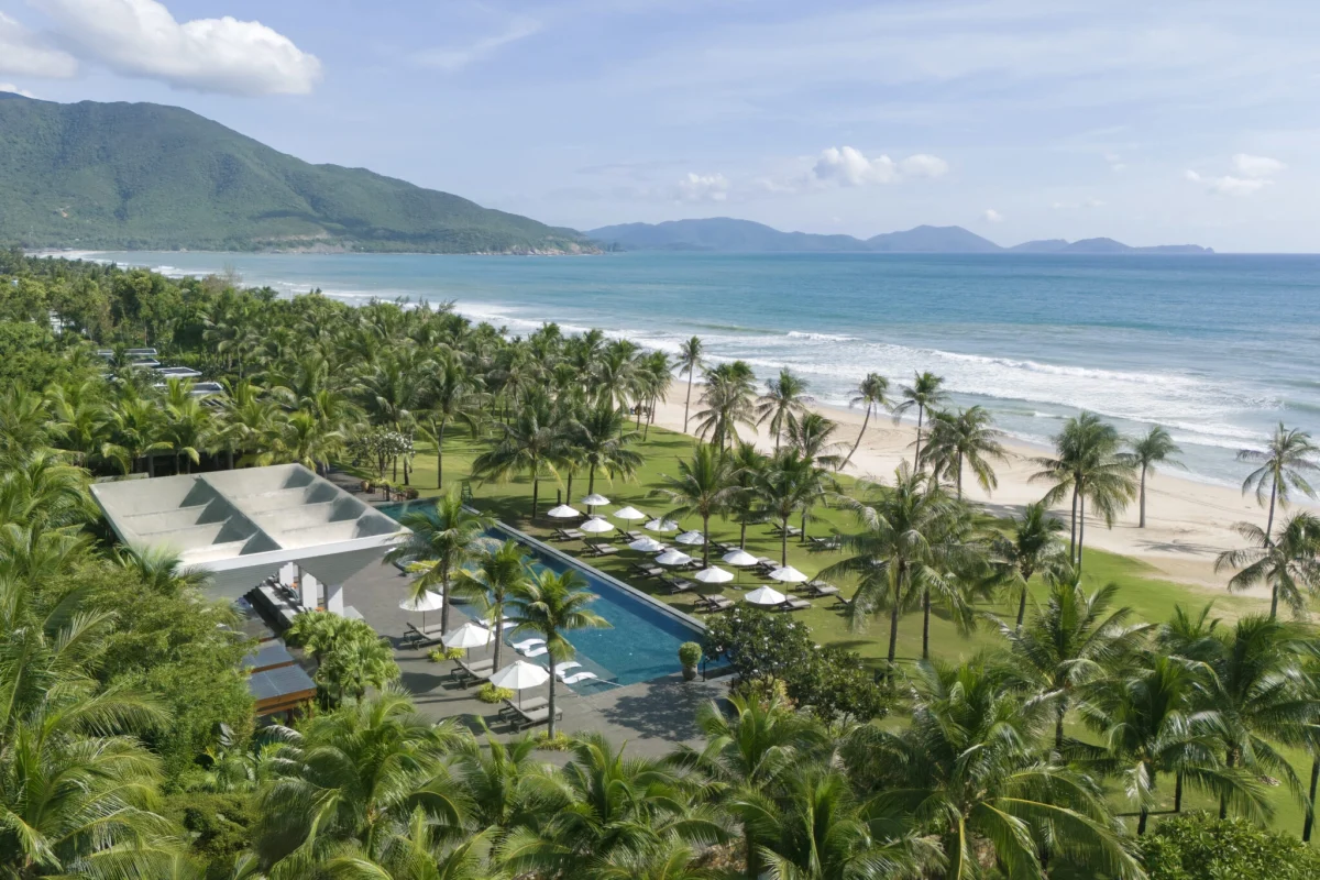 vietnam beach vacation